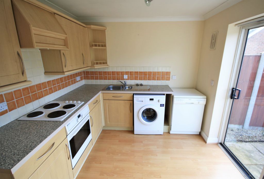 Property photo 3 of 8 Img_8149