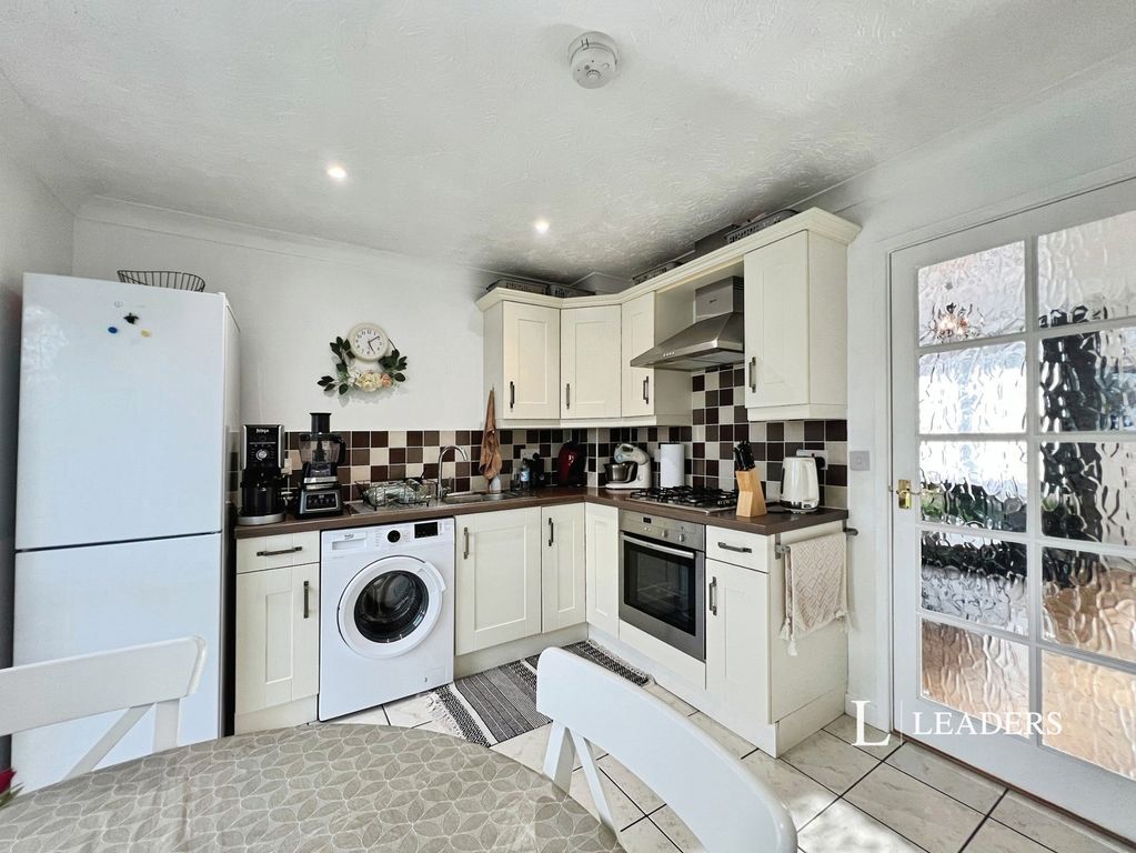 Property photo 2 of 18 Pbox-Img.Jpg