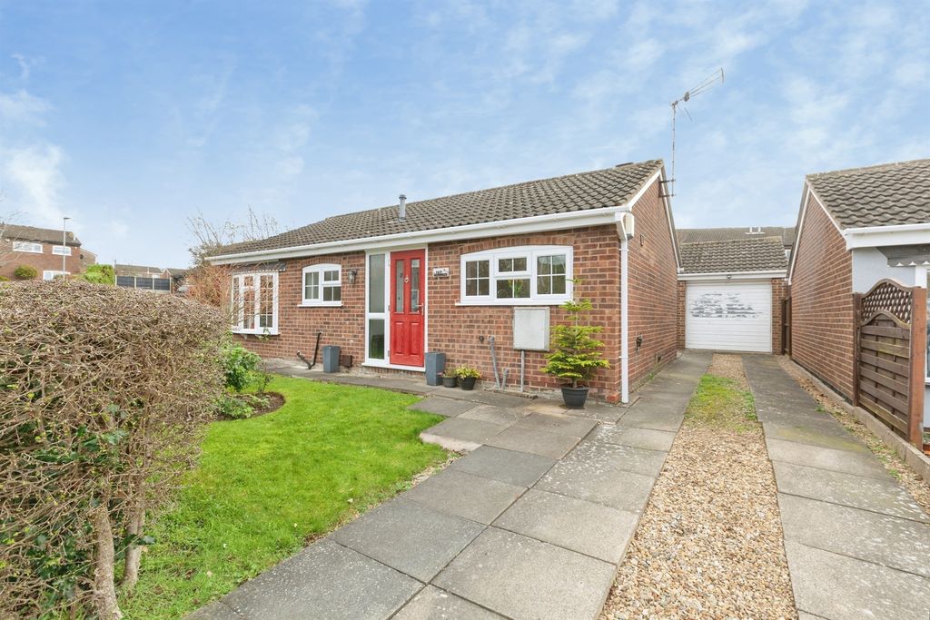 Property photo 1 of 18