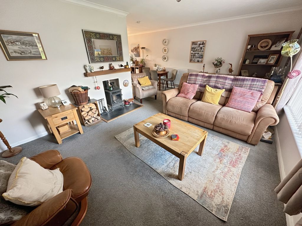 Property photo 1 of 16 Living Area