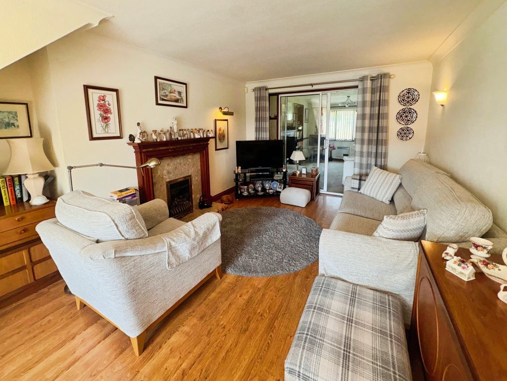 Property photo 3 of 17 5Ad936d7-Img_7377