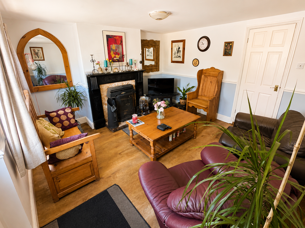 Property photo 3 of 16