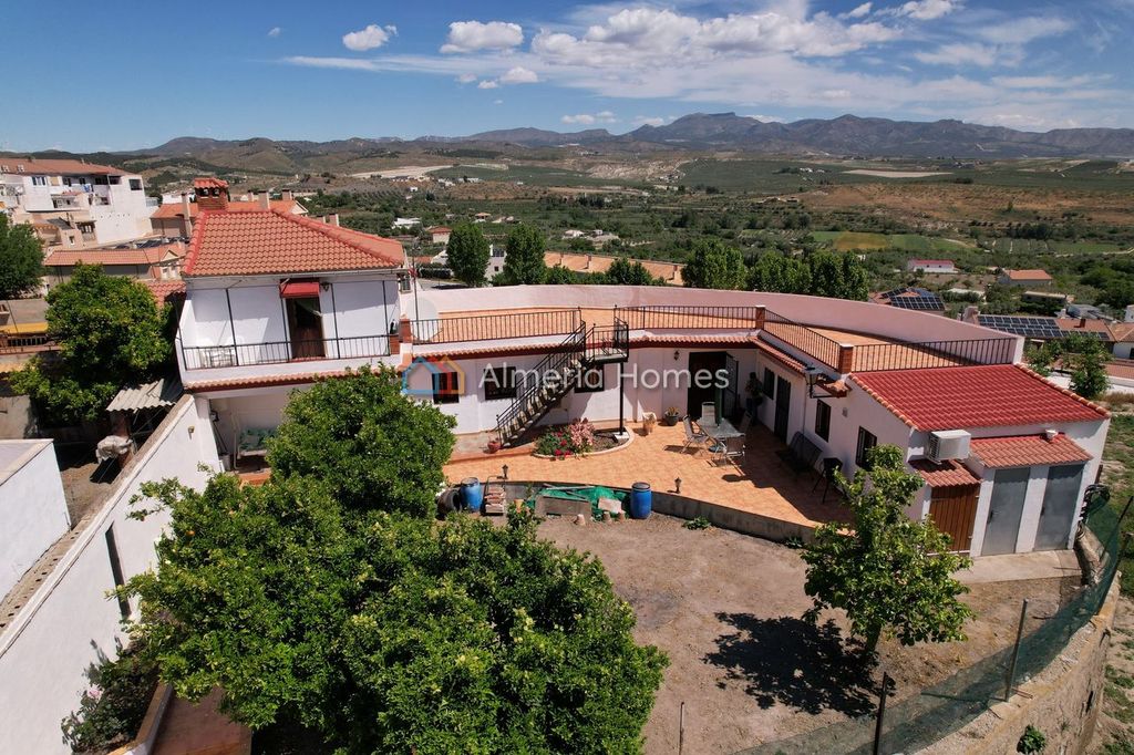 Property photo 3 of 30