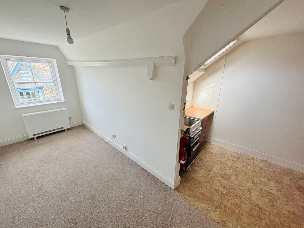 Property photo 2 of 8 Img_3076