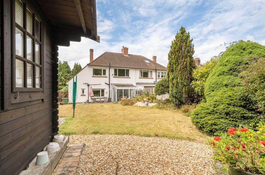 Property photo 2 of 22 1509818-2-6A83010...
