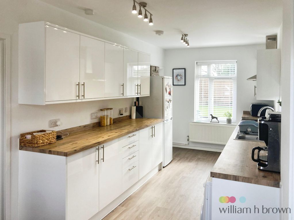 Property photo 2 of 13 Image