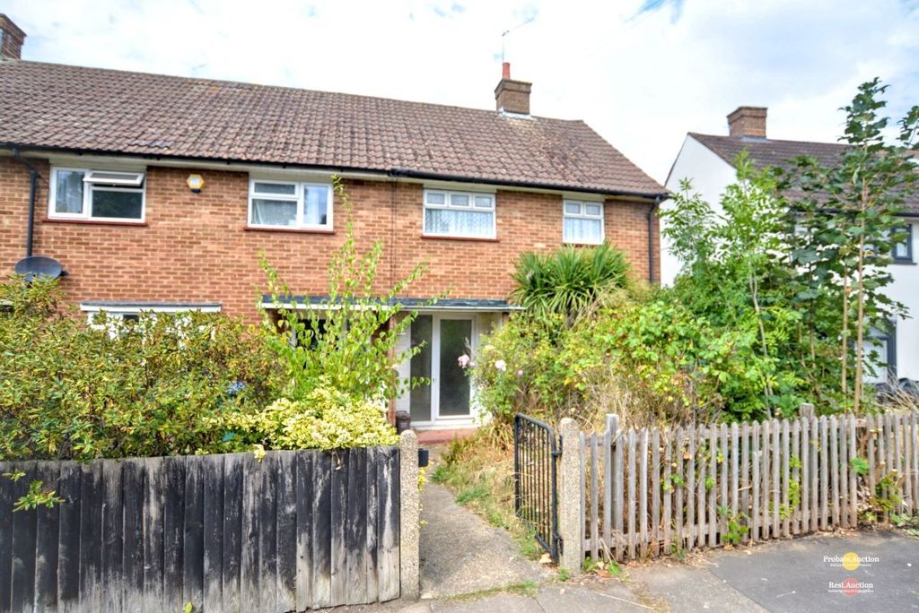 Property photo 1 of 17