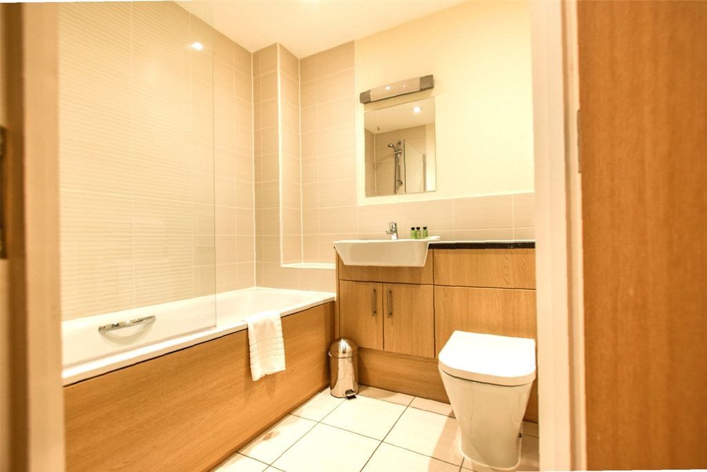 Property photo 3 of 10 Picture No. 22