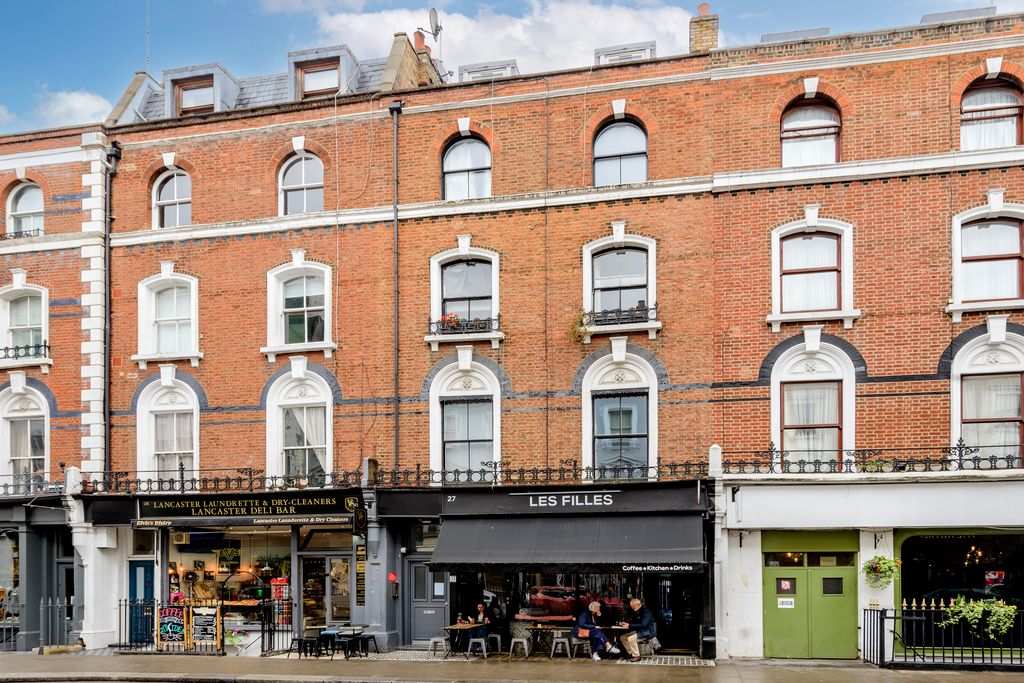 Property photo 1 of 9 1@27 Craven Terrace-1940.Jpg
