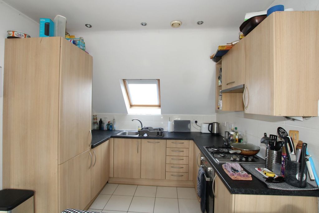 Property photo 2 of 6