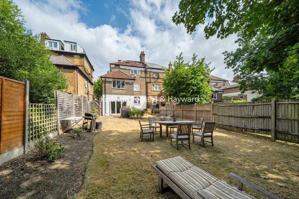 Property photo 2 of 13 Picture No. 01
