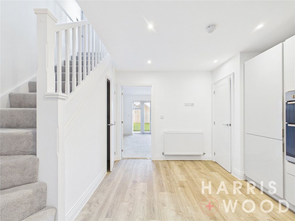 Property photo 3 of 19 Picture No. 04