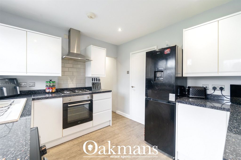 Property photo 3 of 24 Picture No. 14