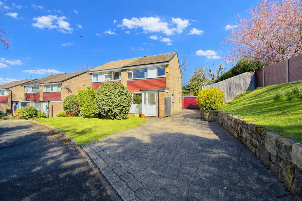 Property photo 1 of 27