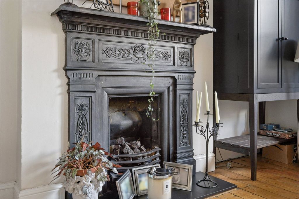 Property photo 3 of 21 Fireplace Detail
