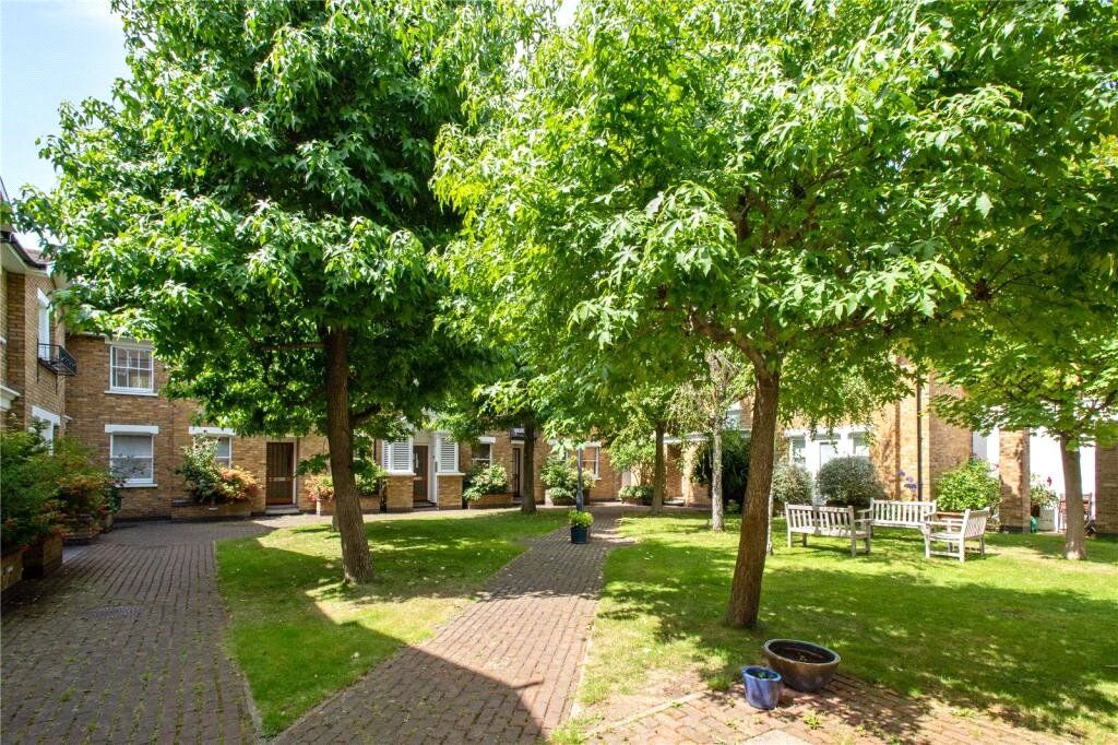 Property photo 2 of 6