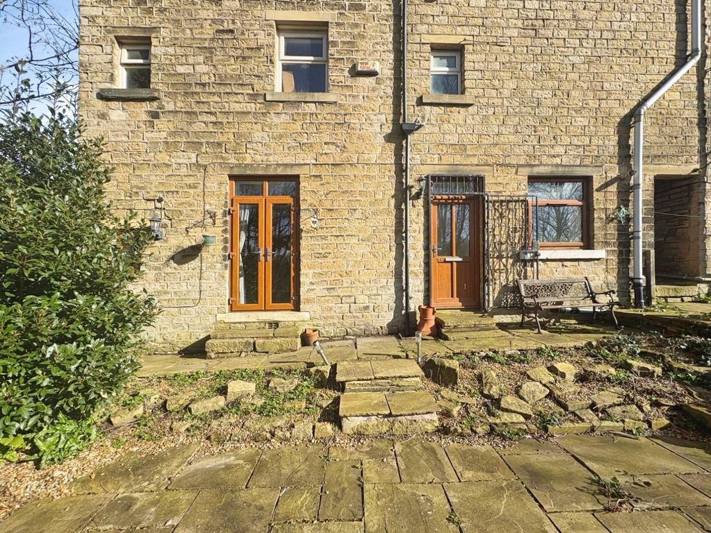 Property photo 1 of 11 Front Elevation