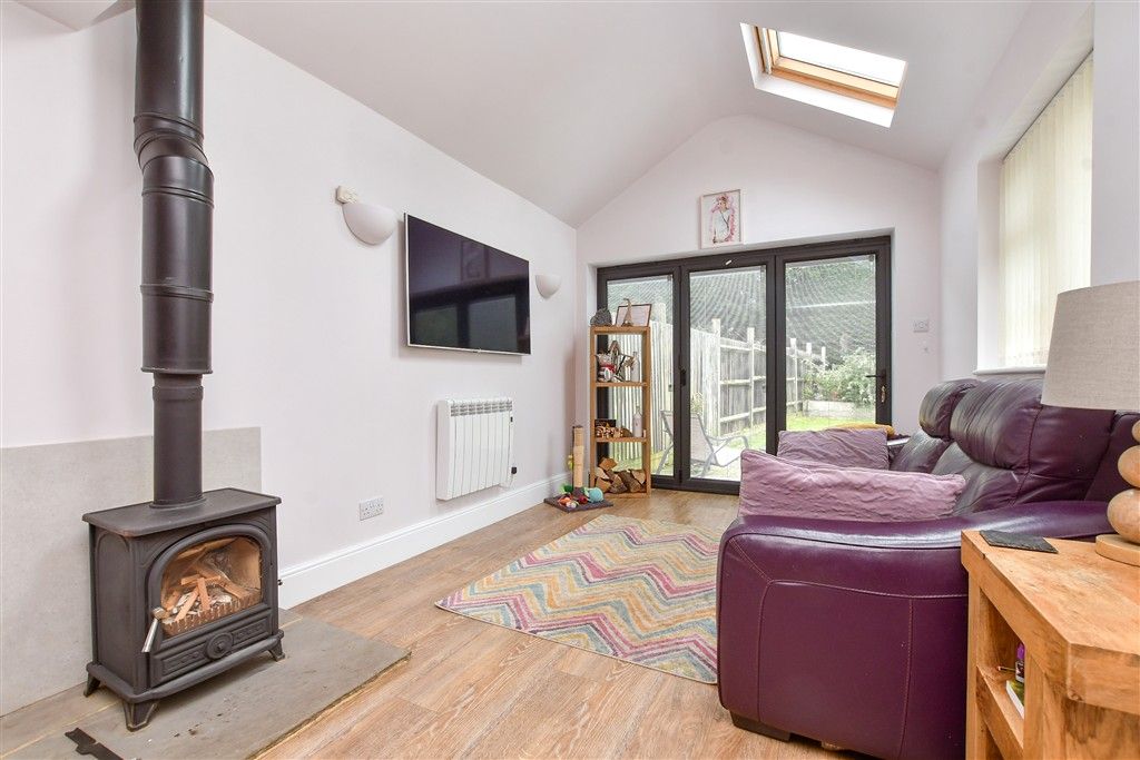 Property photo 2 of 14 Kitchen / Diner / Family Room