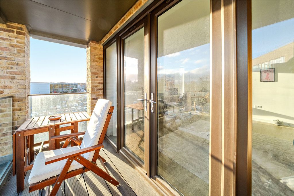 Property photo 2 of 13 Picture No. 05