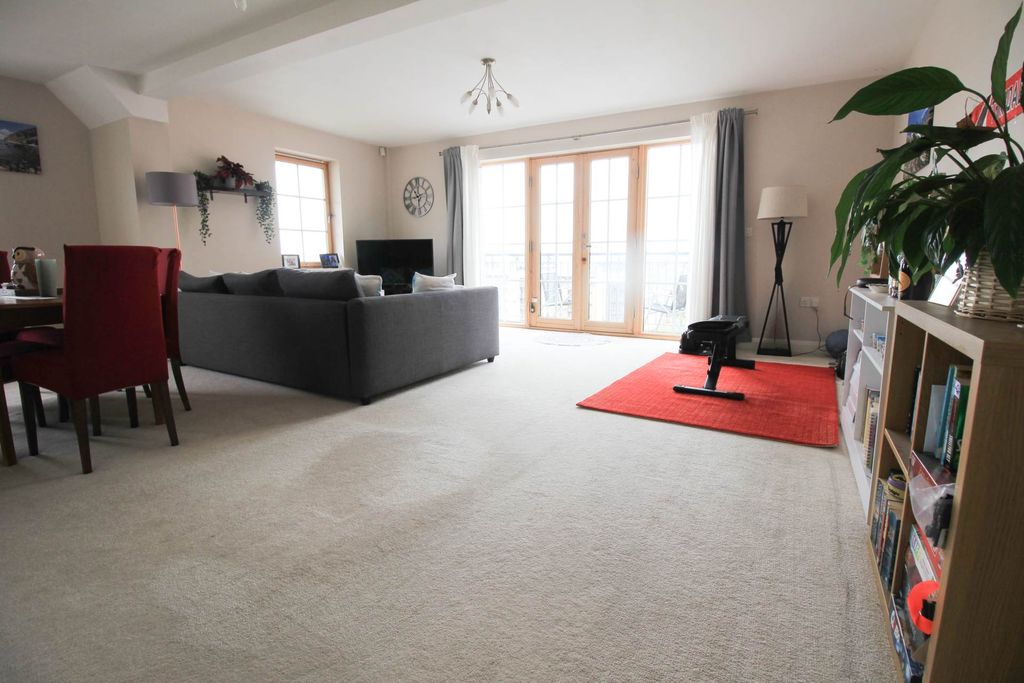 Additional image 4 of 3 bed penthouse to rentCentre Quay Lower, Portishead BS20