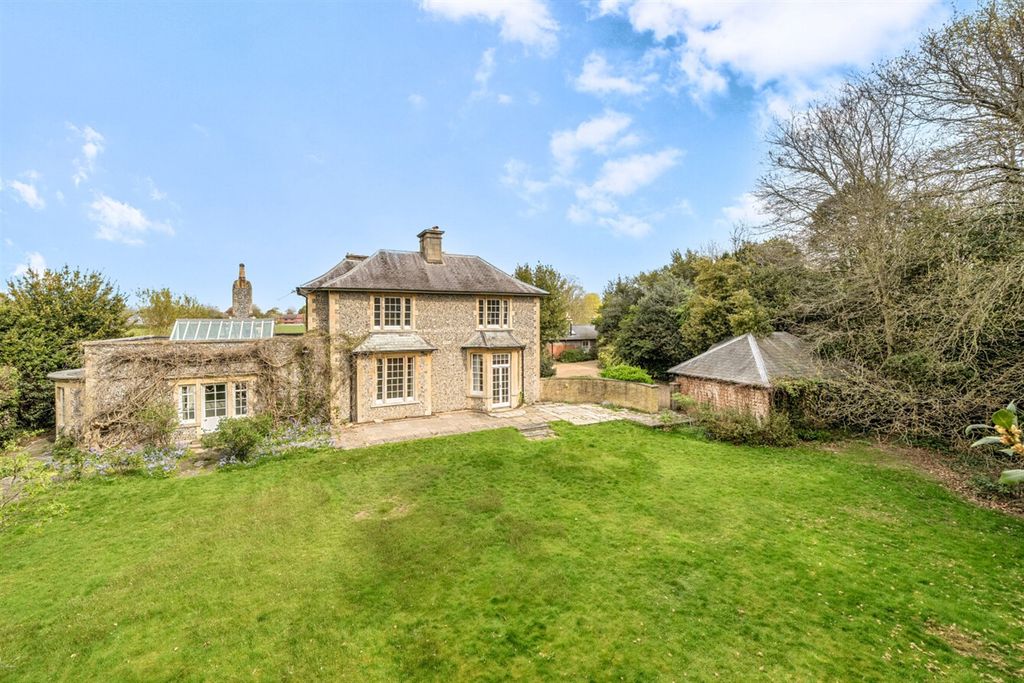 Additional image 34 of 6 bed detached house to rentFlint House, 2 Mill Lane, Langstone, Havant, Hampshire PO9