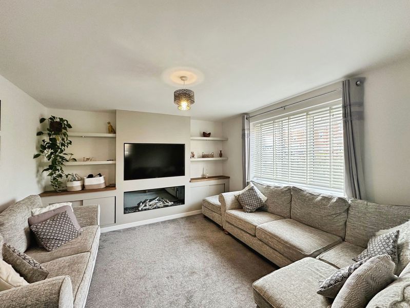 Property photo 3 of 17 Photo 15