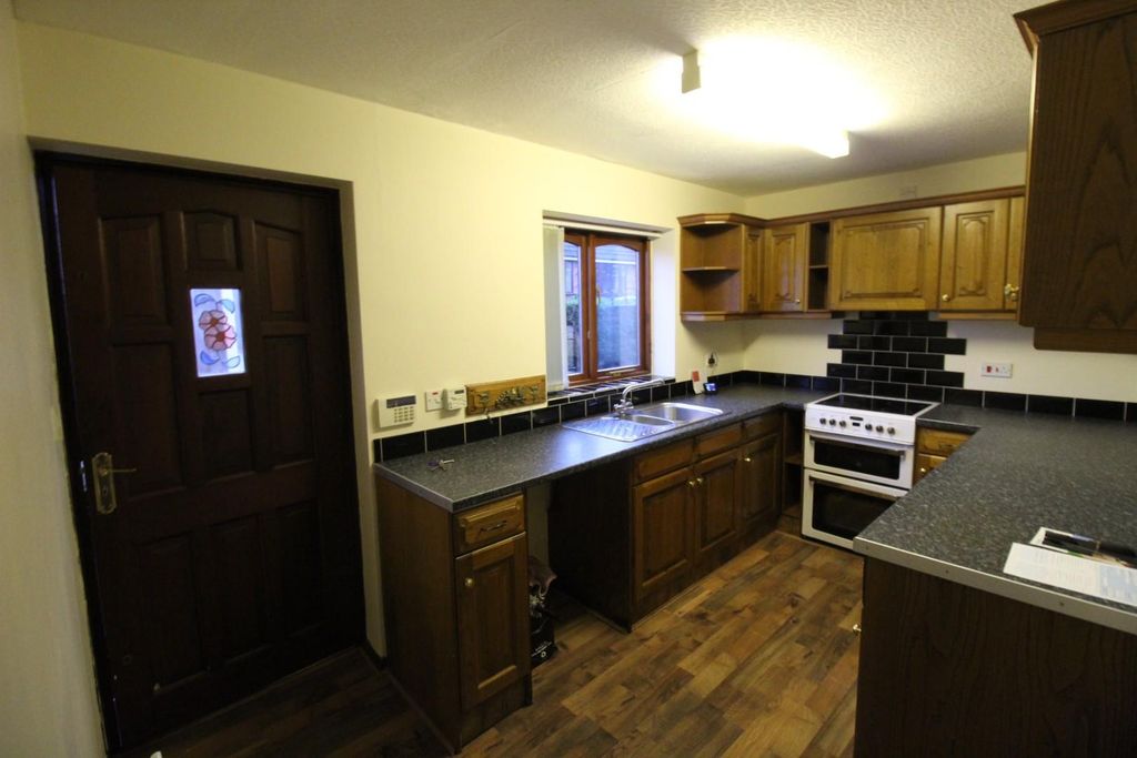 Property photo 3 of 13 Img_0166.Jpg