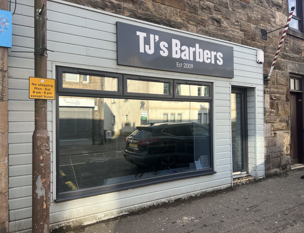 Property photo 1 of 7