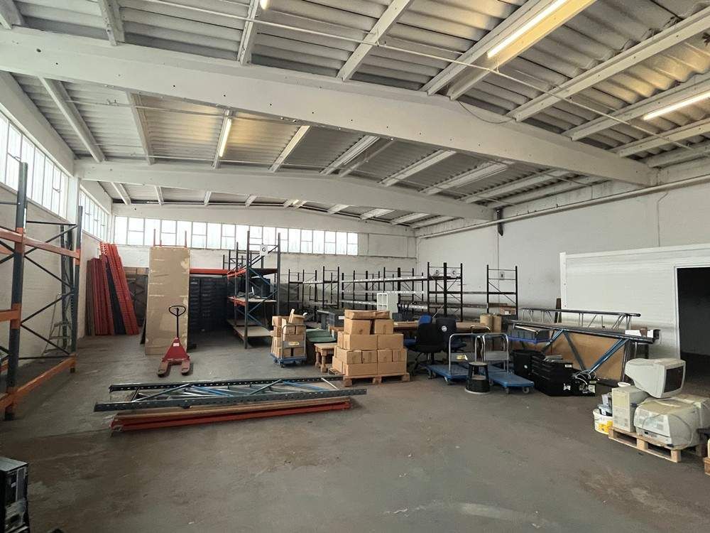 Property photo 3 of 4