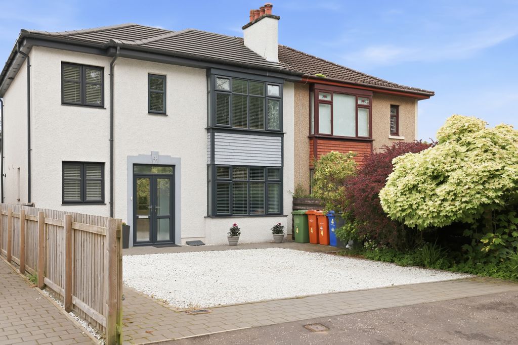 Property photo 1 of 47