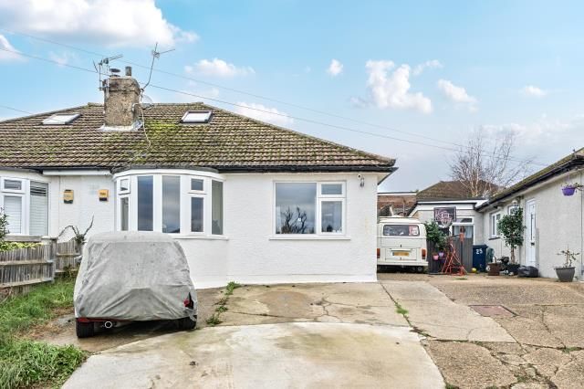 Property photo 1 of 17 External