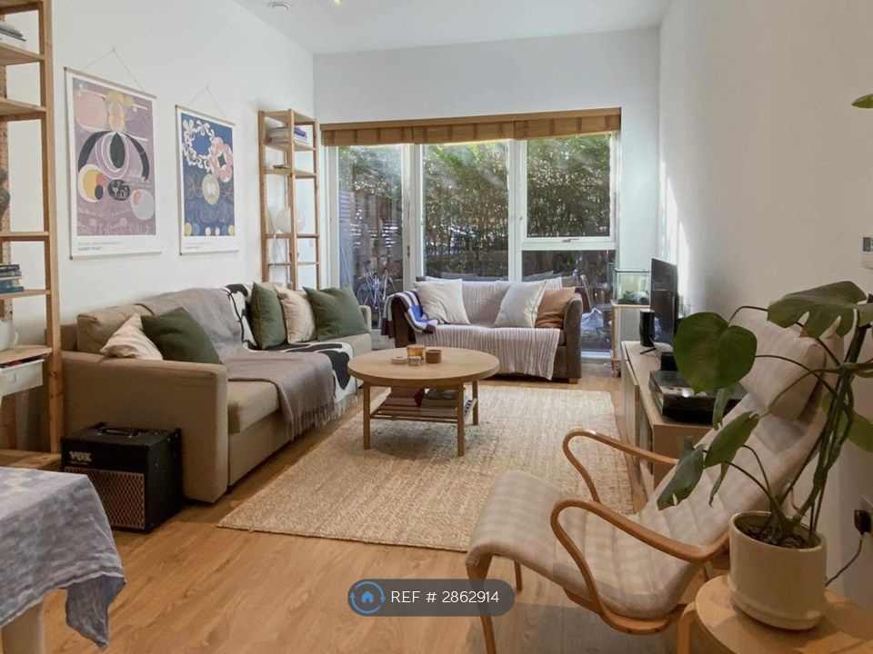 Property photo 1 of 3