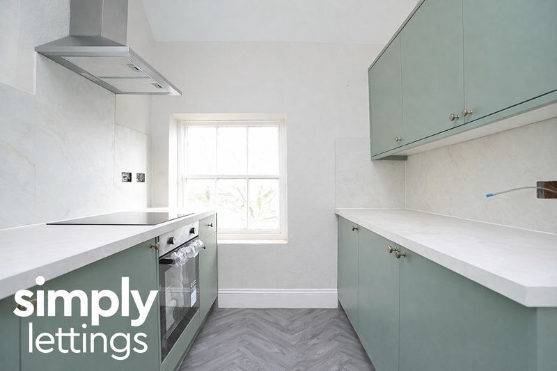 Property photo 3 of 11 Photo 2