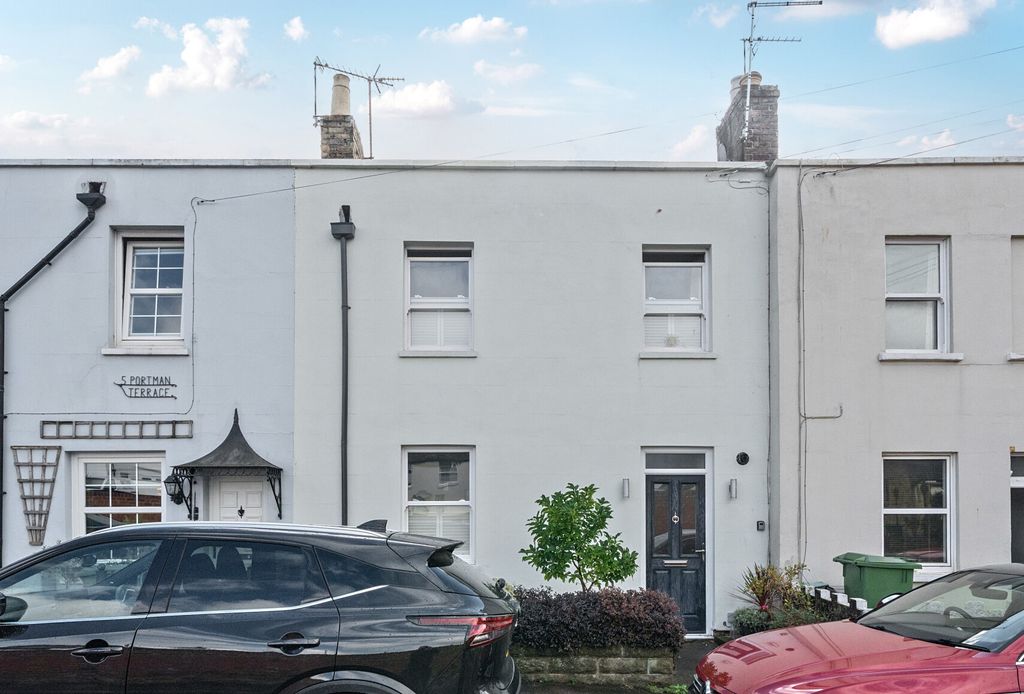 Property photo 2 of 14 1341247-1-68B8736...