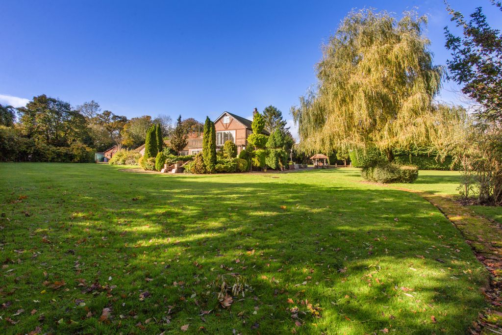 Property photo 1 of 10