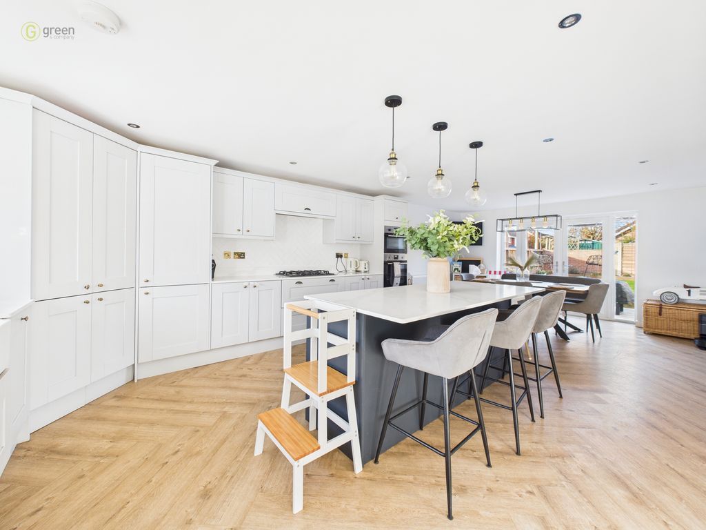 Property photo 3 of 38