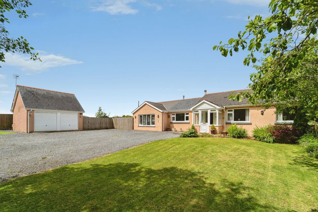 Property photo 1 of 20 Pbox-Img.Jpg