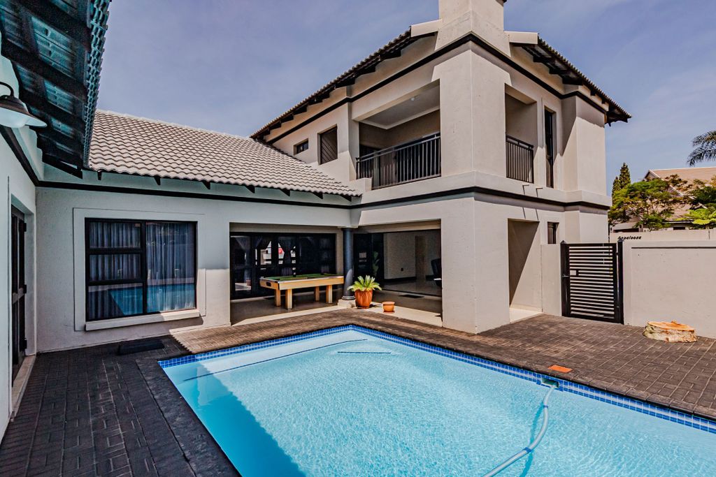 Property photo 1 of 41 Pt1707853