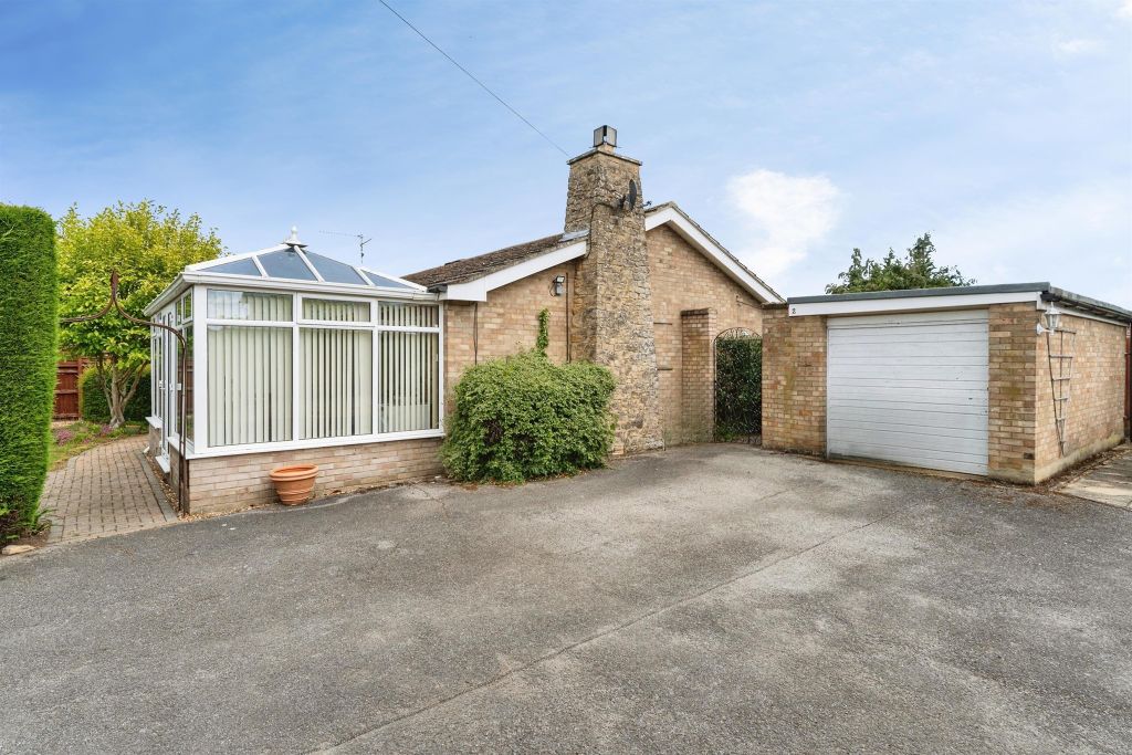 Property photo 1 of 21