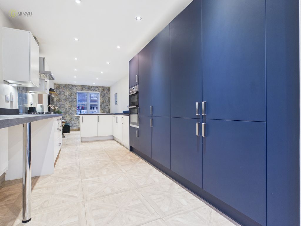 Property photo 2 of 50 Cam01332G0Pr0681Still021