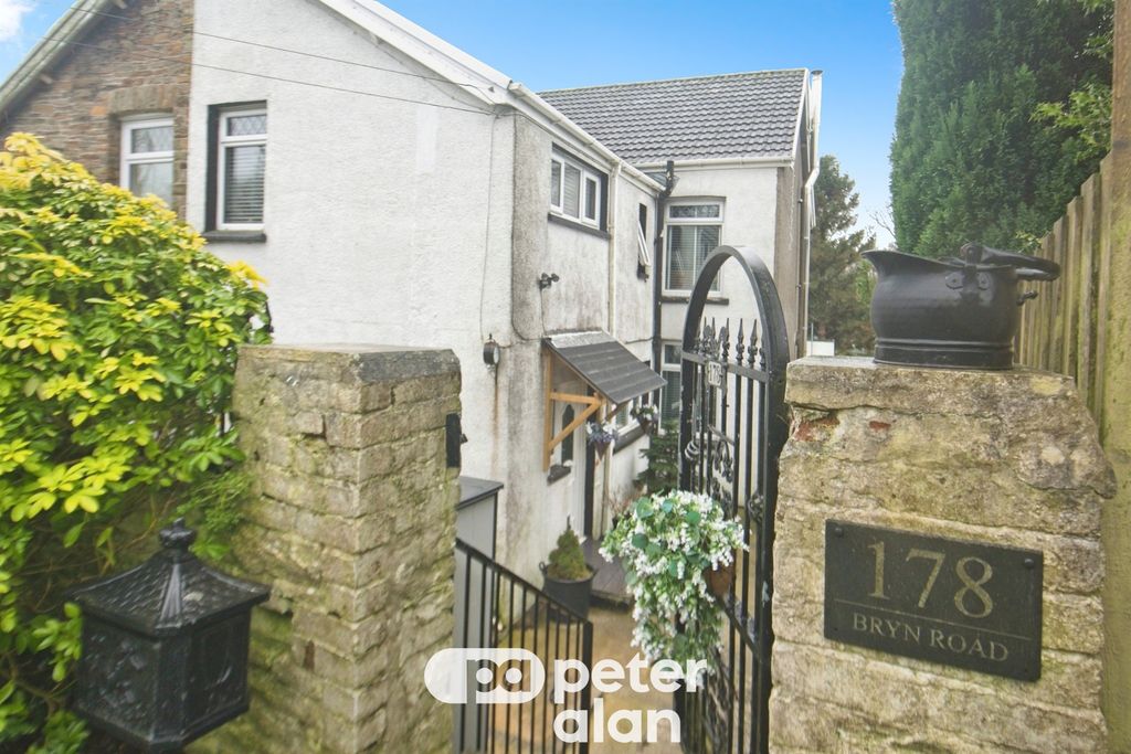 Property photo 1 of 30