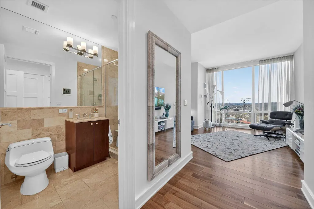 Property photo 3 of 12 <Alttext/>