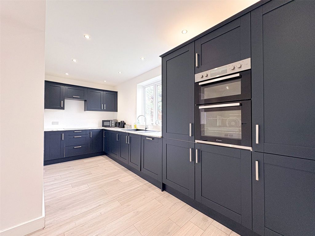 Property photo 3 of 12 Picture No. 03