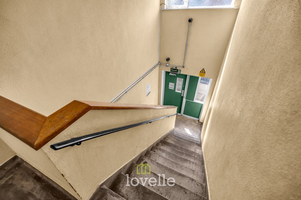 Additional image 11 of 1 bed flat for saleFrederick Street, Grimsby DN31