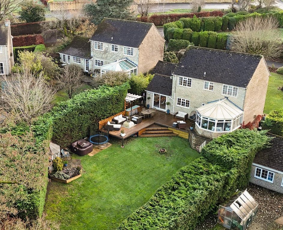 Property photo 2 of 39 Phot Shopped And Cropped.Jpg