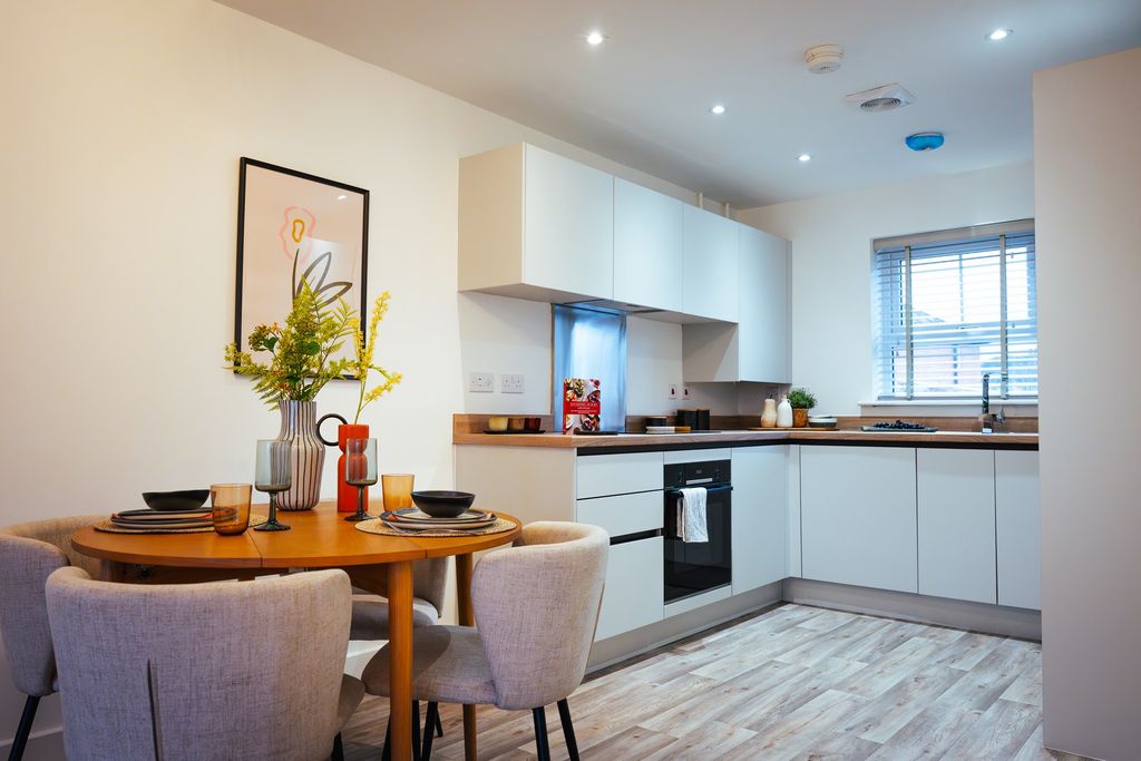 Property photo 2 of 11