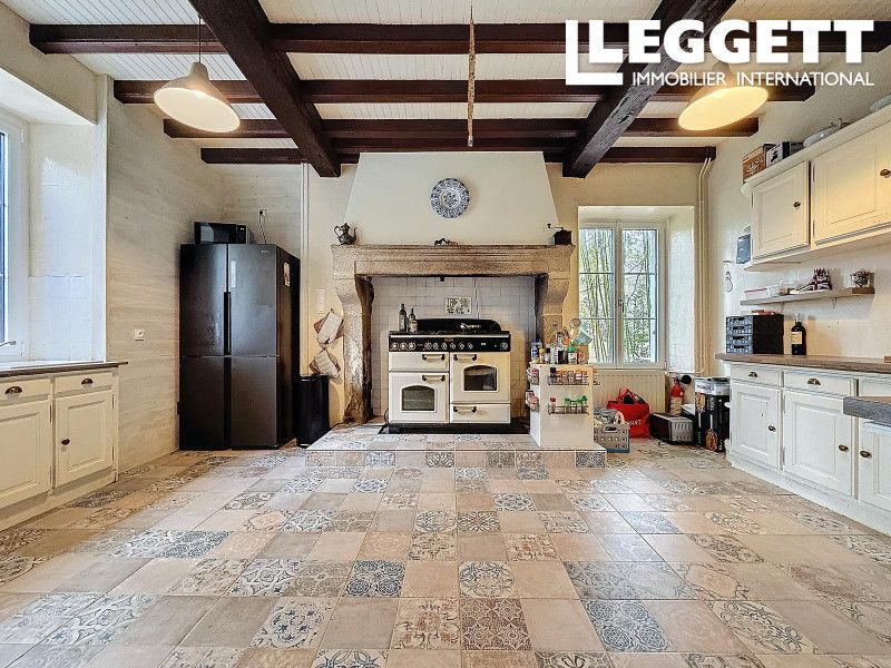 Property photo 3 of 10