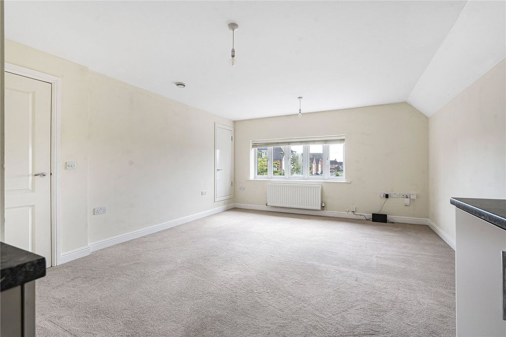 Property photo 2 of 16 Reception Room