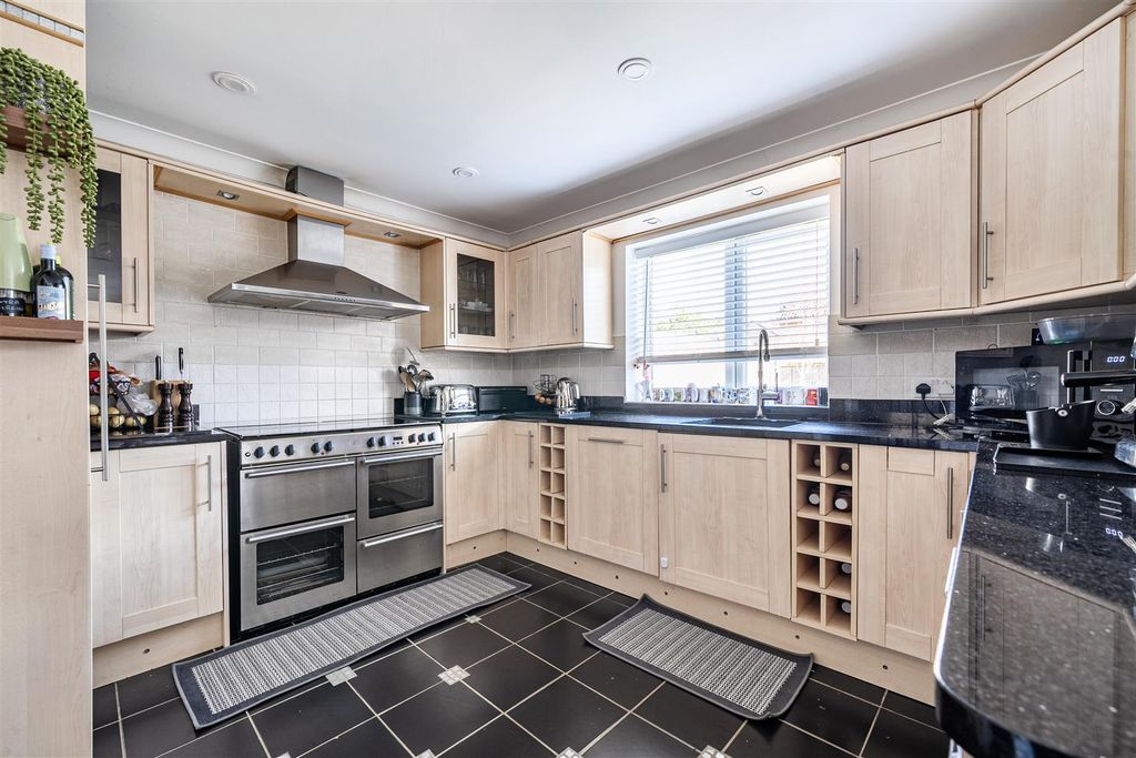 Property photo 3 of 27 1539029 (7).Jpg