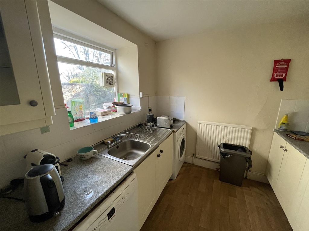 Property photo 3 of 11 Img_5941.Jpg